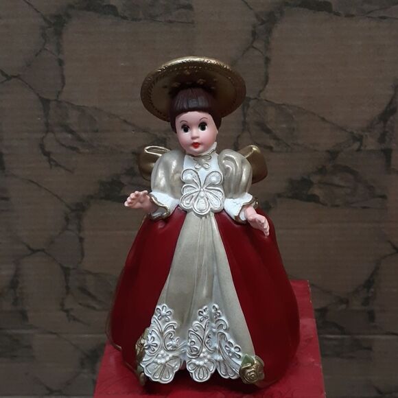 Bundle of 3 Hallmark Keepsake Madame Alexander ornaments. - Picture 3 of 7